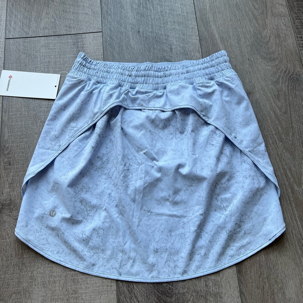 Lululemon Hotty Hot High-Rise Skirt - Picture 5 of 6